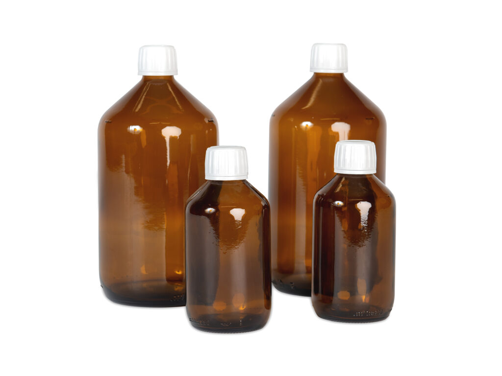 Amberkleurige glazen flessen